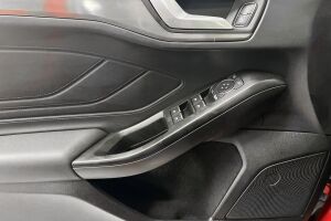 Ford Focus esikatselu 20