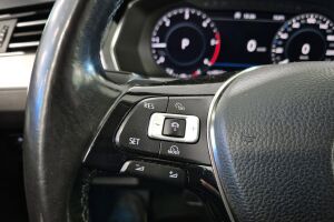 Volkswagen Passat esikatselu 16