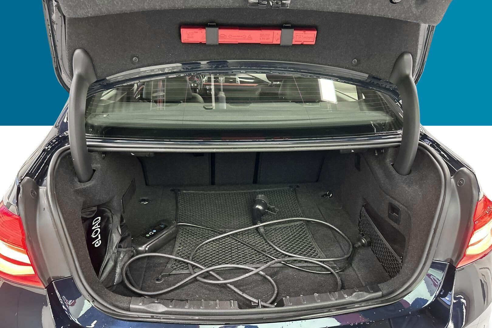 BMW 3-SARJA iso kuva 22