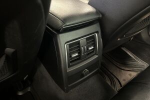 BMW 3-SARJA esikatselu 6