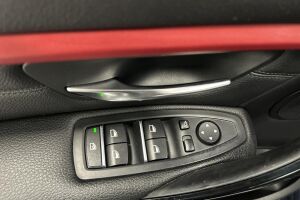 BMW 3-SARJA esikatselu 7