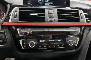 BMW 3-SARJA esikatselu 12