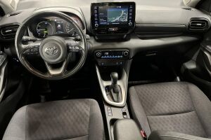 Toyota Yaris esikatselu 10