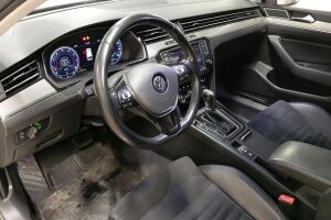 Volkswagen Passat esikatselu 5