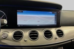 Mercedes-Benz E esikatselu 15