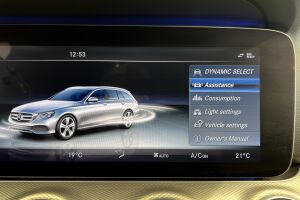 Mercedes-Benz E esikatselu 20