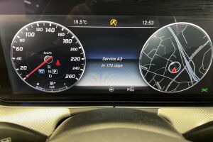 Mercedes-Benz E esikatselu 22