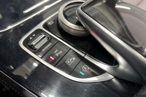 Mercedes-Benz E esikatselu 25