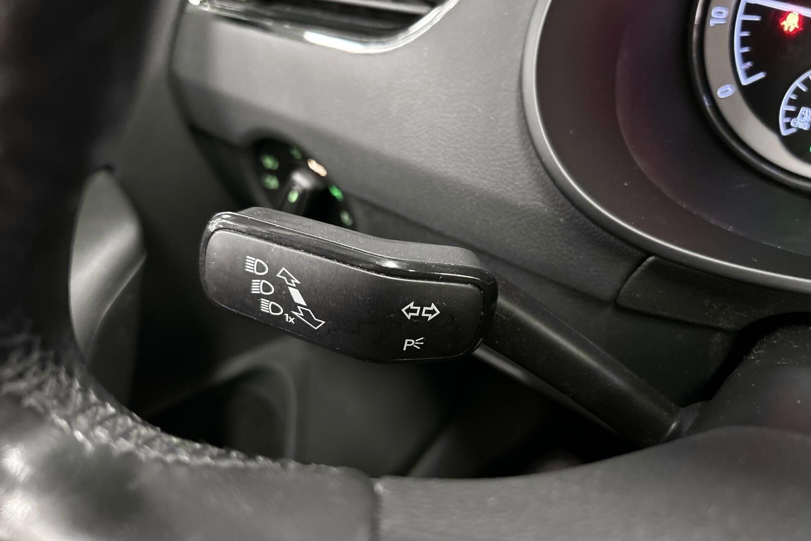 SKODA Octavia iso kuva 19