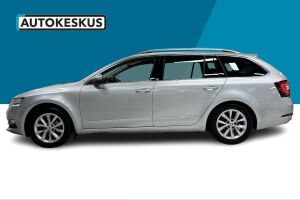 SKODA Octavia esikatselu 8