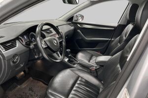 SKODA Octavia esikatselu 9