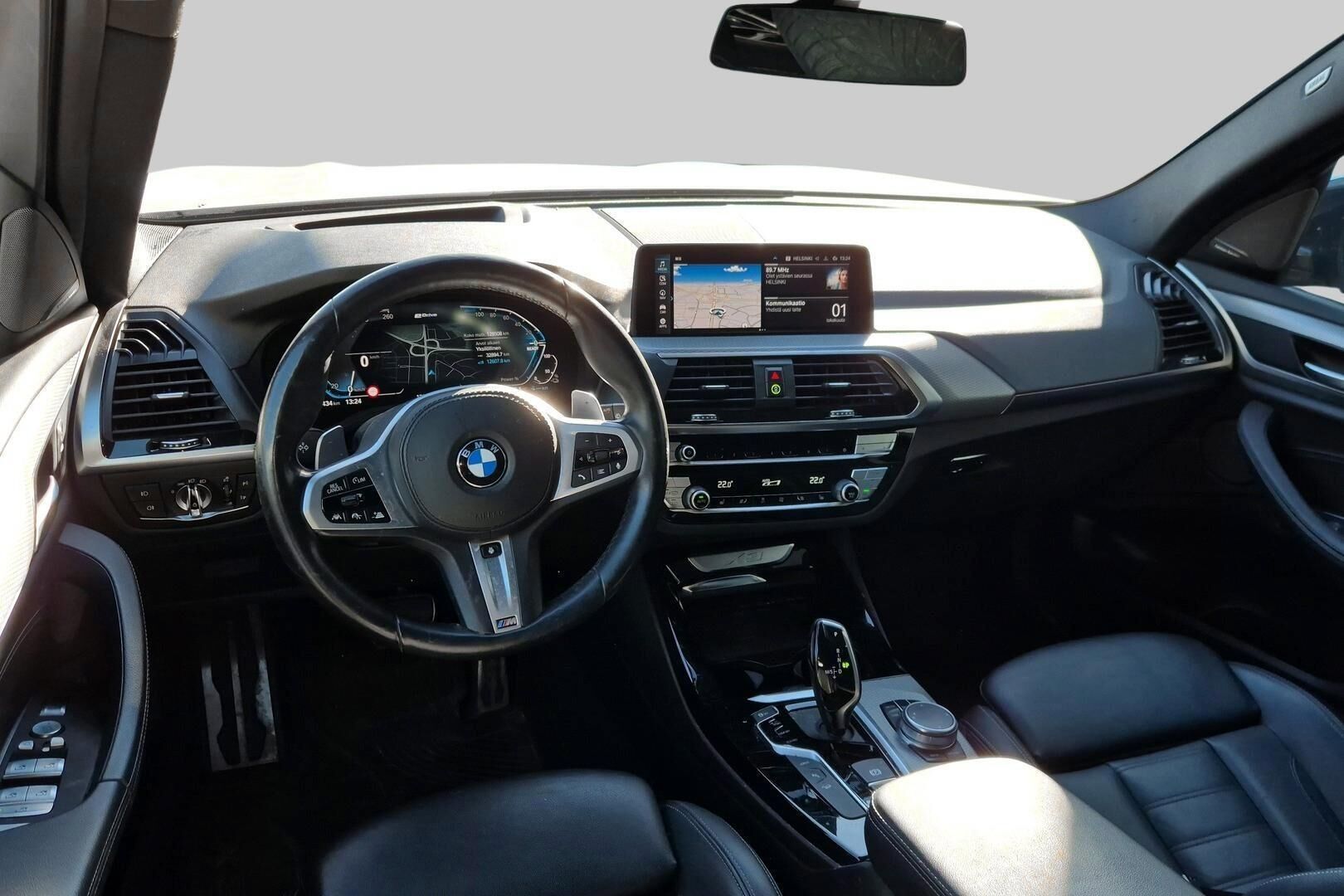 BMW X3 iso kuva 1