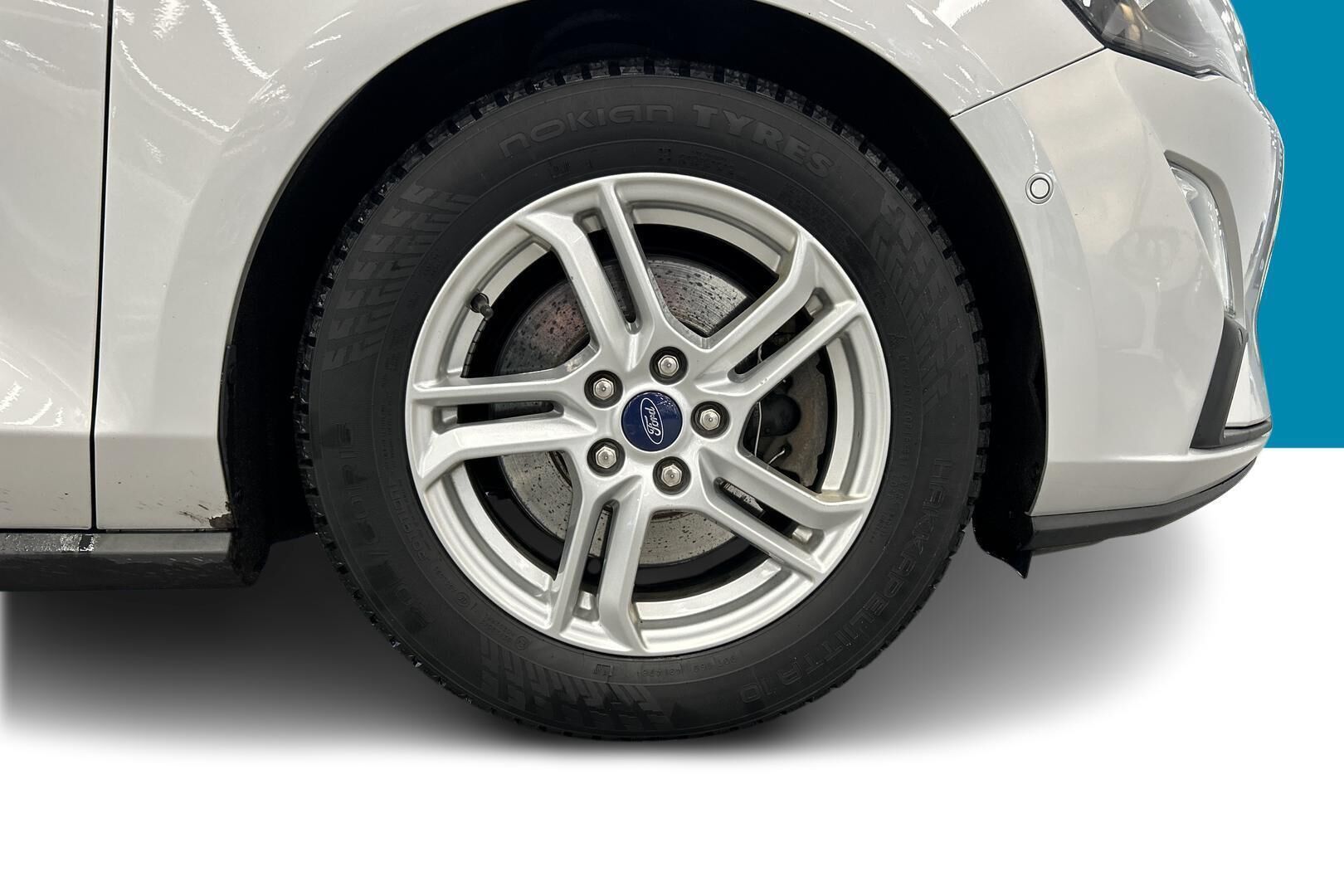 Ford Focus iso kuva 12