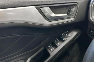 Ford Focus esikatselu 20