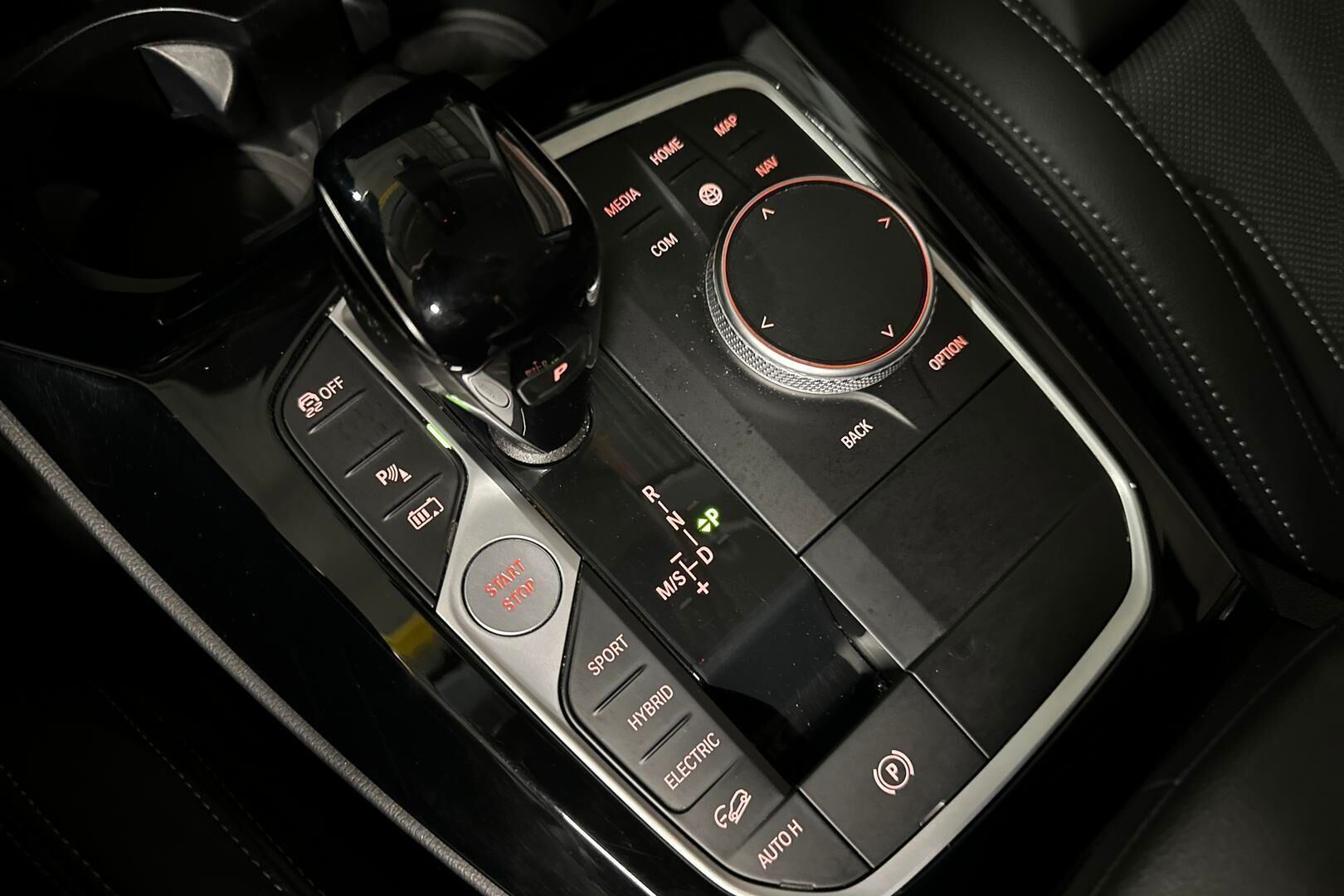 BMW X3 iso kuva 16