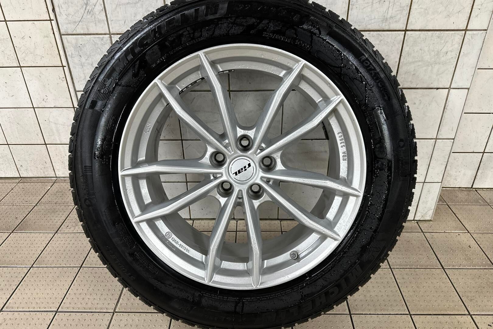 BMW X3 iso kuva 23