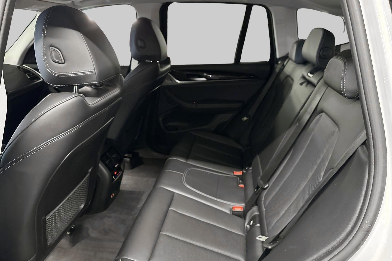 BMW X3 iso kuva 26