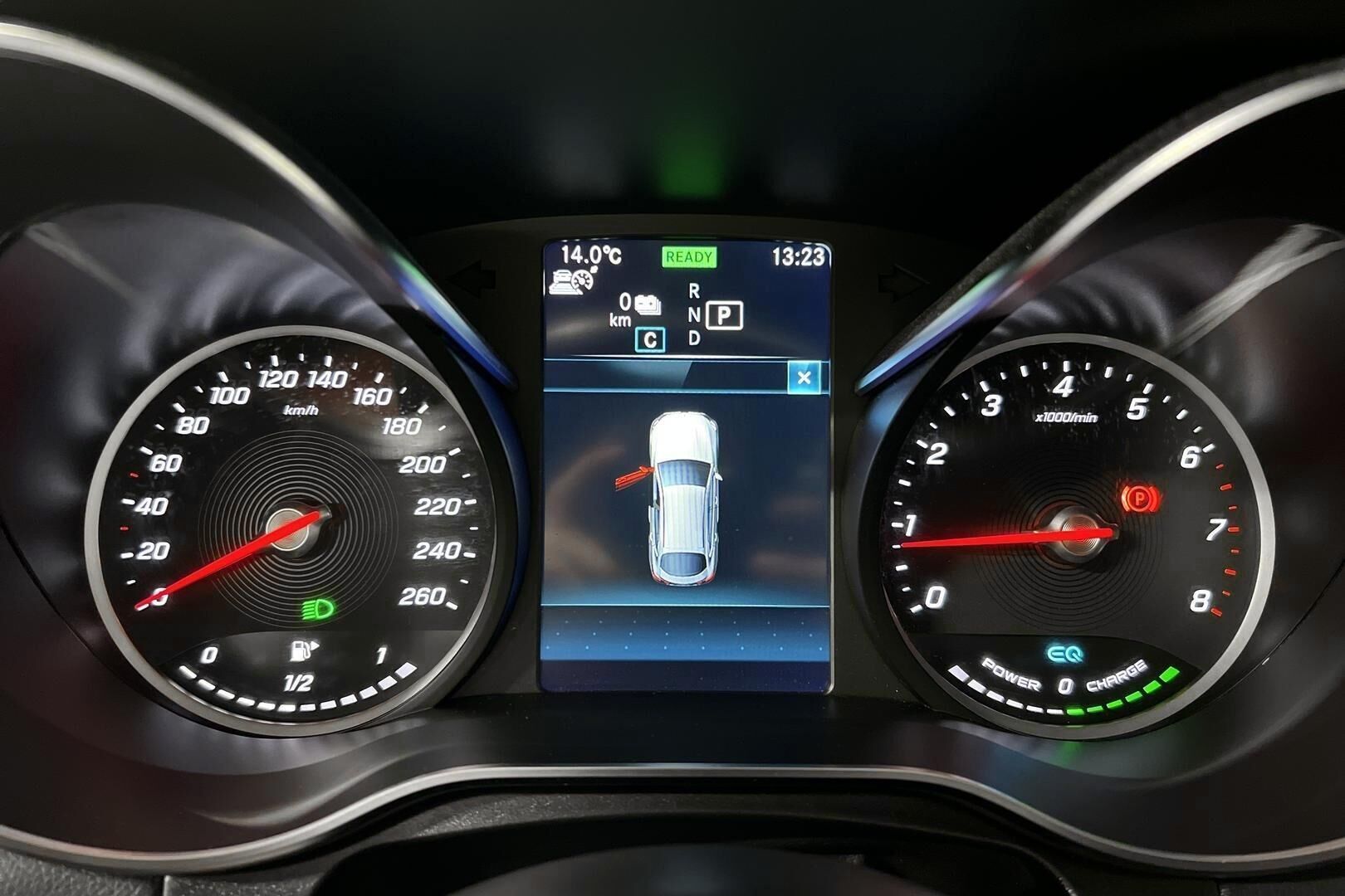 Mercedes-Benz GLC iso kuva 9