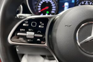 Mercedes-Benz GLC esikatselu 21