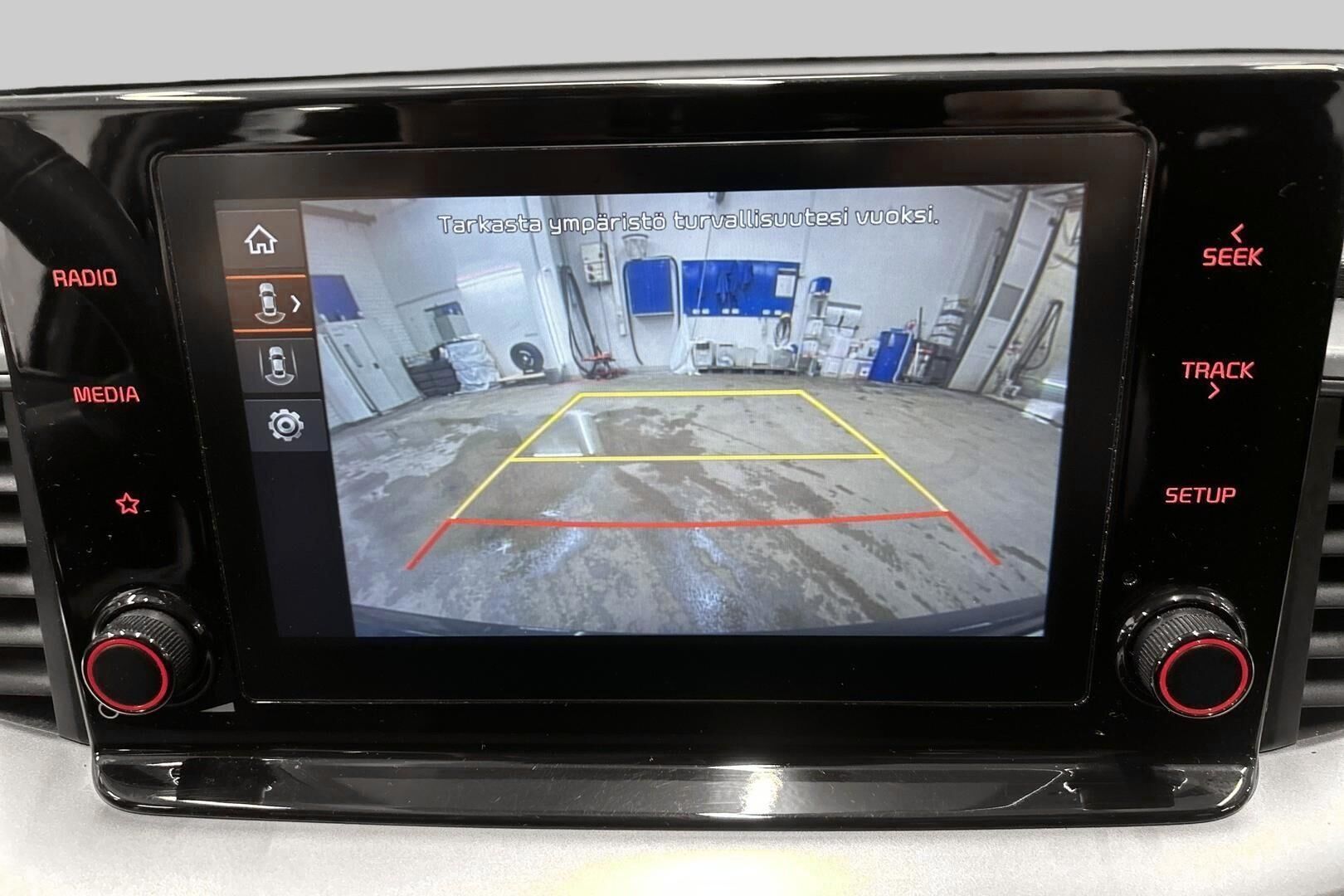 Kia Ceed iso kuva 20