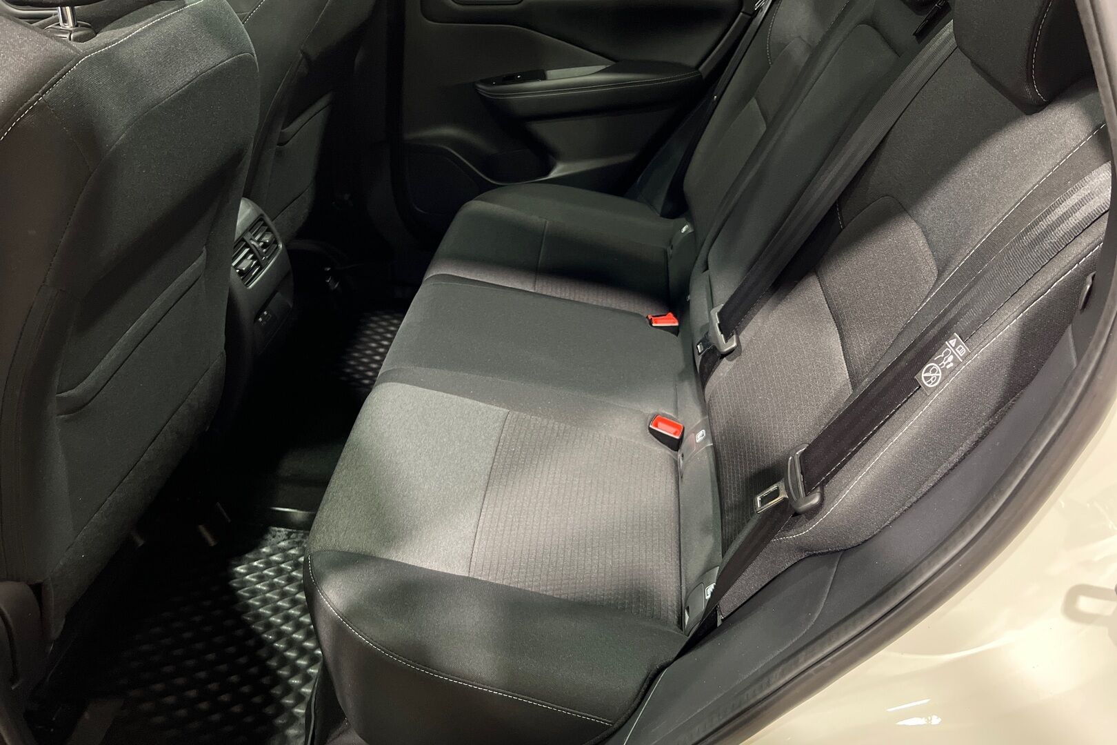 Nissan Qashqai iso kuva 7