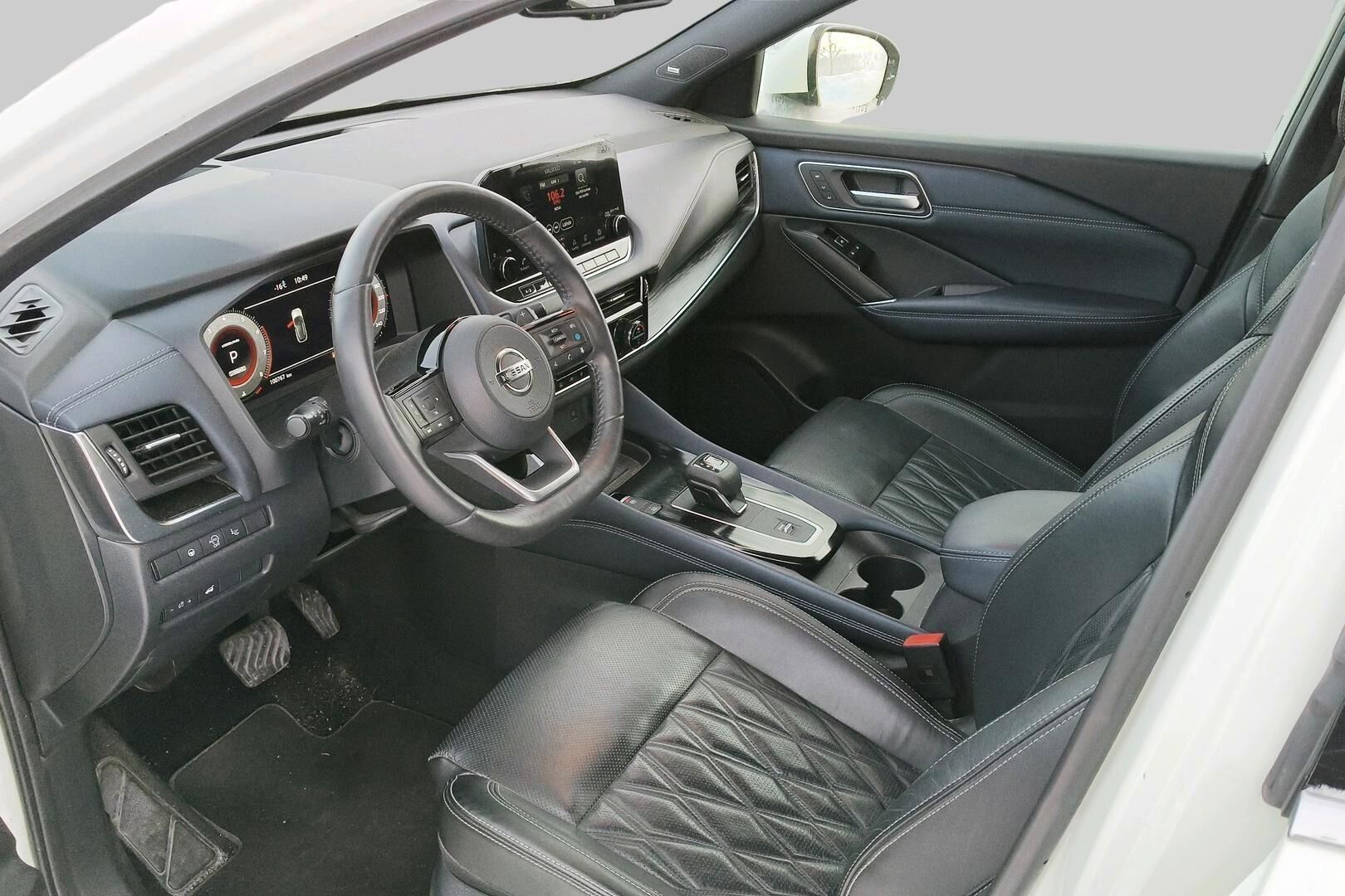 Nissan Qashqai iso kuva 1