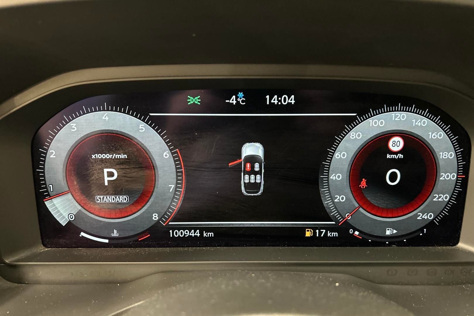 Nissan Qashqai iso kuva 11