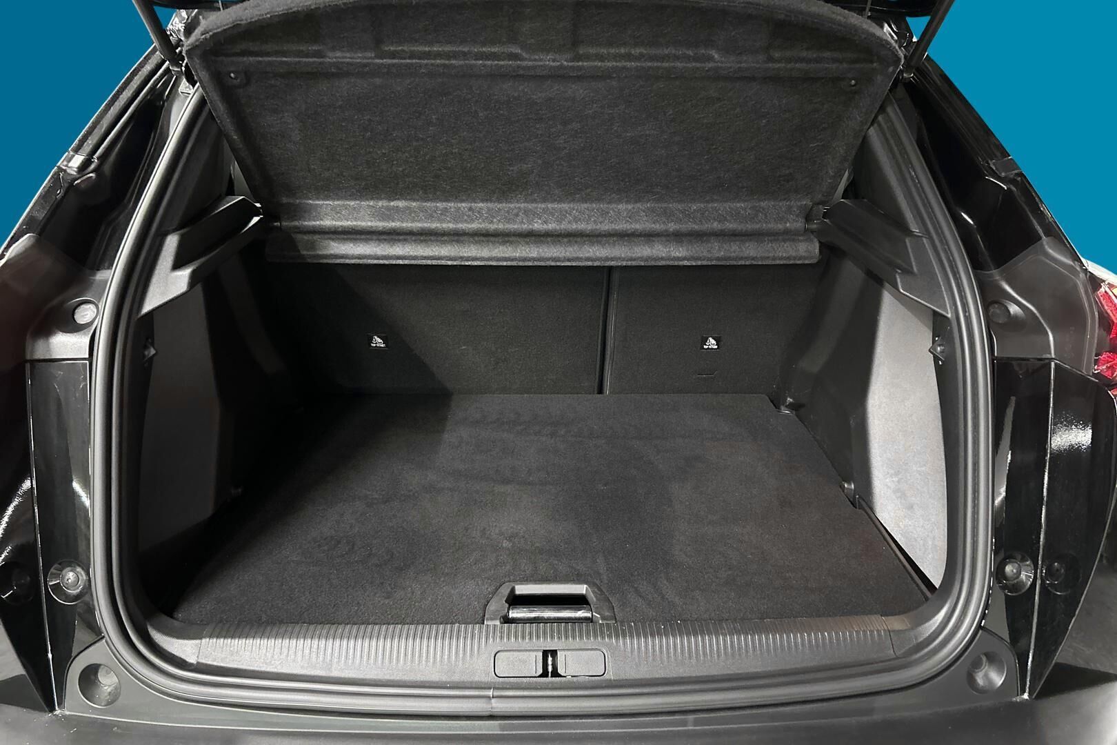 Peugeot 2008 iso kuva 12