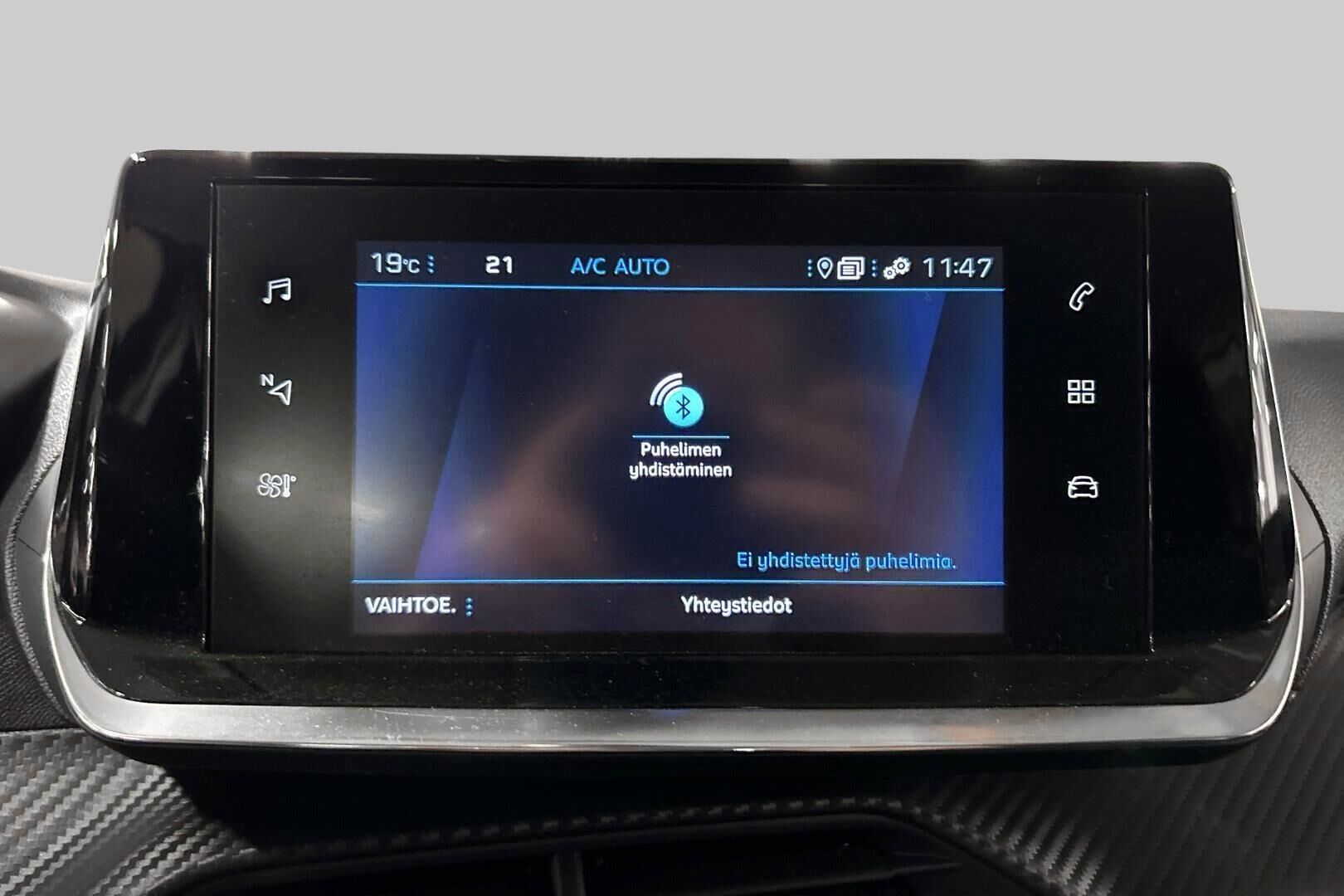 Peugeot 2008 iso kuva 28