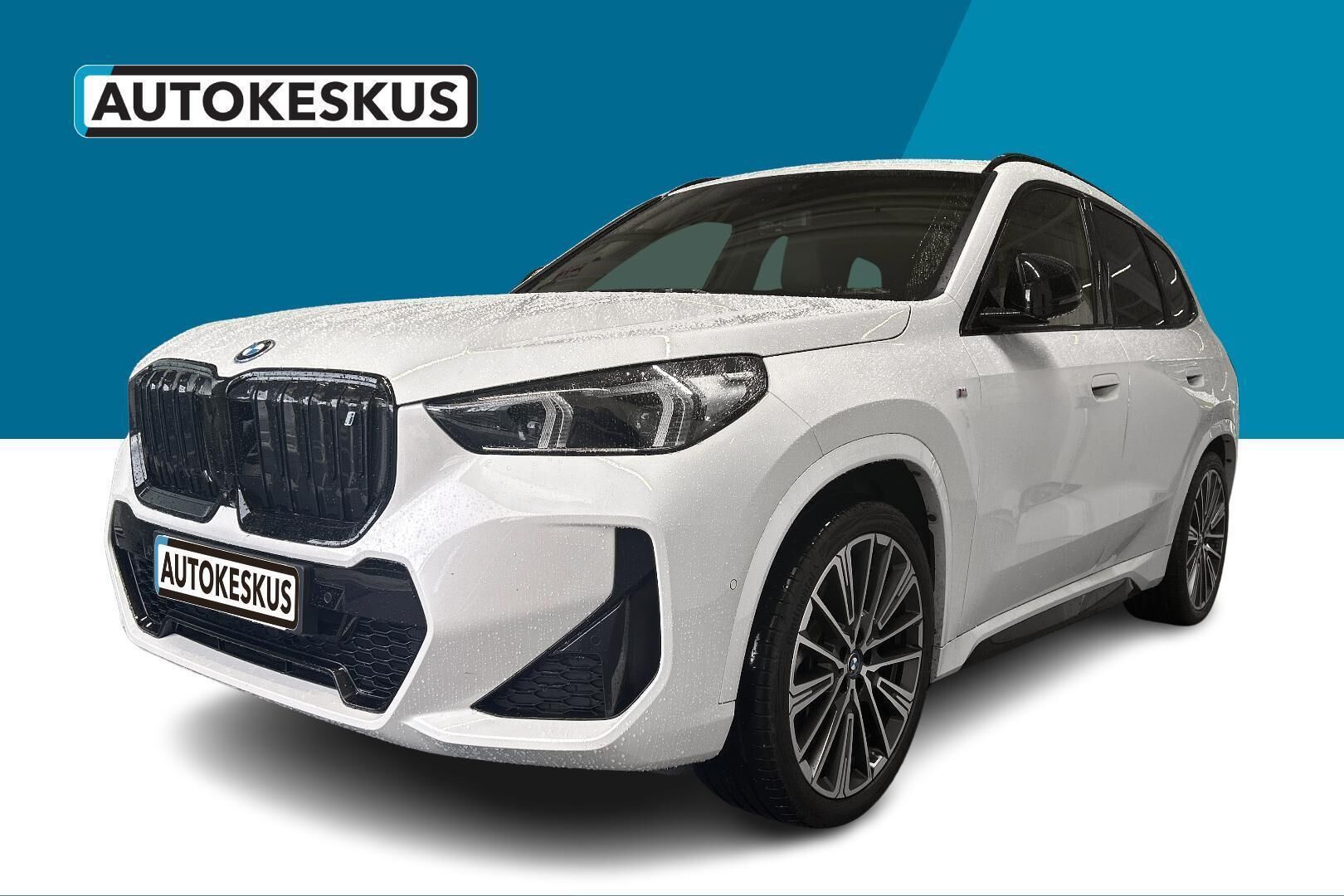 BMW iX1 iso kuva 0