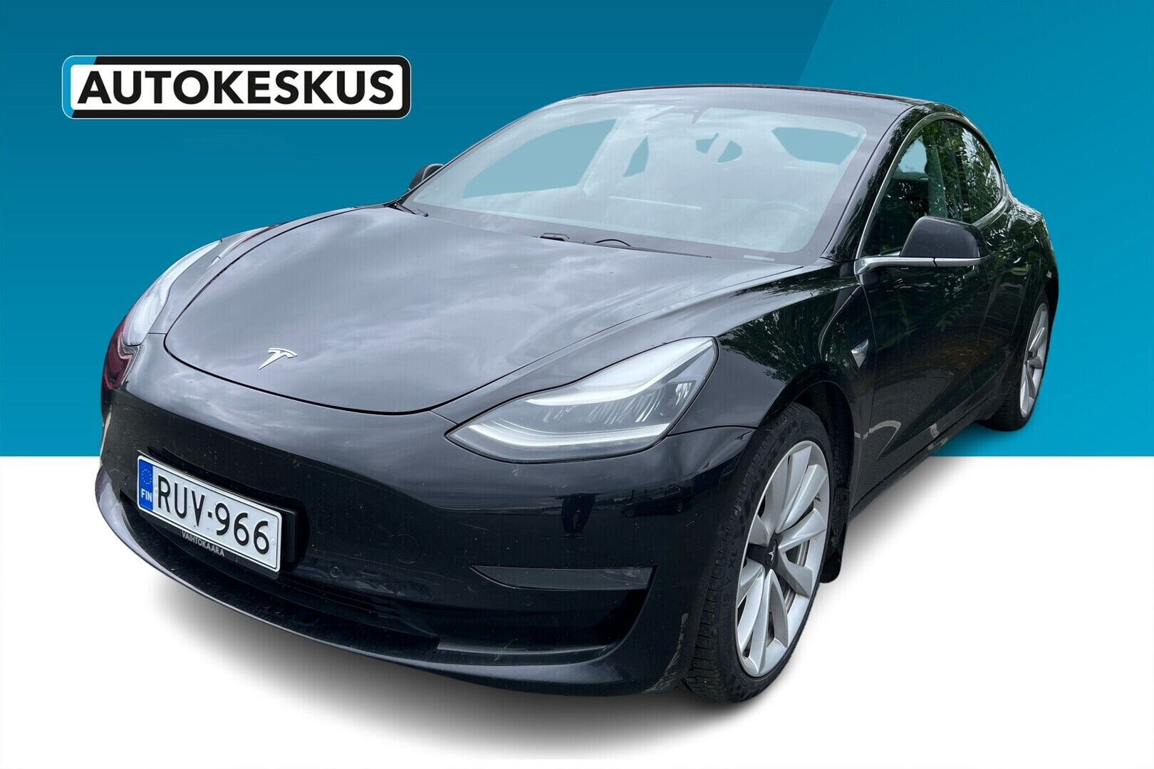 Tesla Model 3 iso kuva 0
