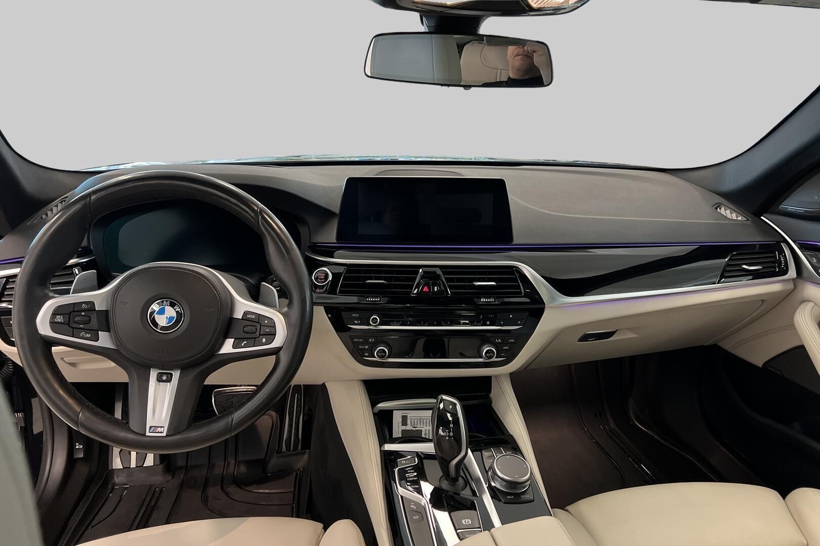 BMW 5-sarja iso kuva 15