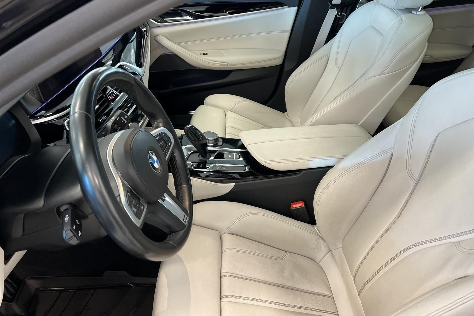 BMW 5-sarja iso kuva 4