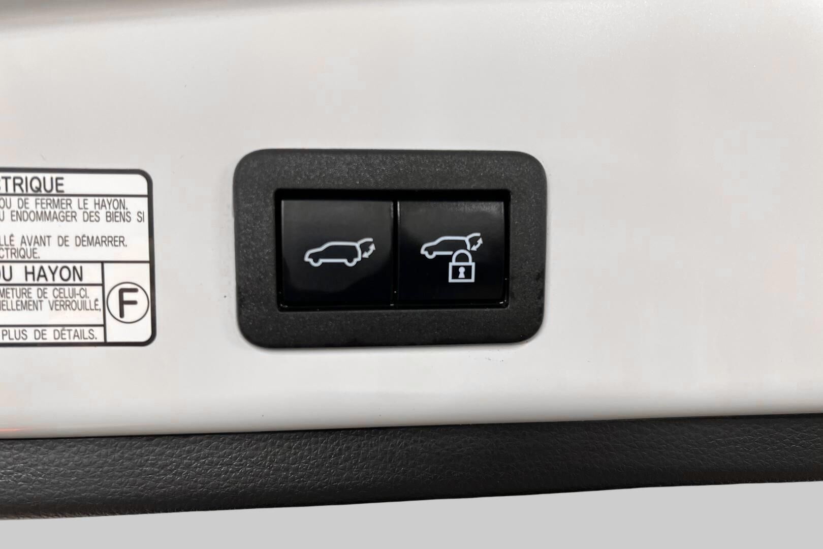 Toyota Corolla Cross iso kuva 24