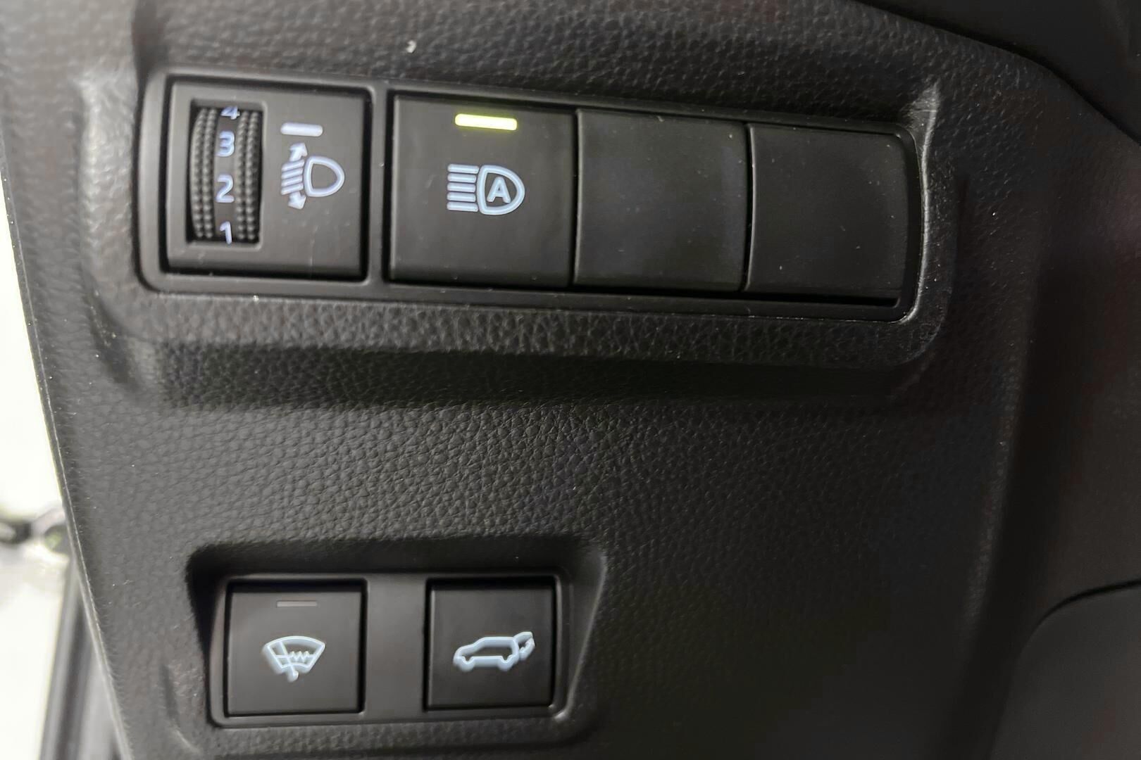 Toyota Corolla Cross iso kuva 16