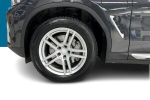 BMW X3 esikatselu 13