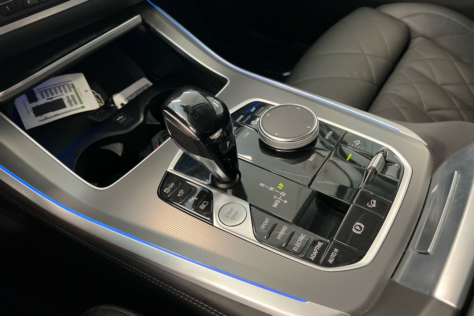 BMW X5 iso kuva 12