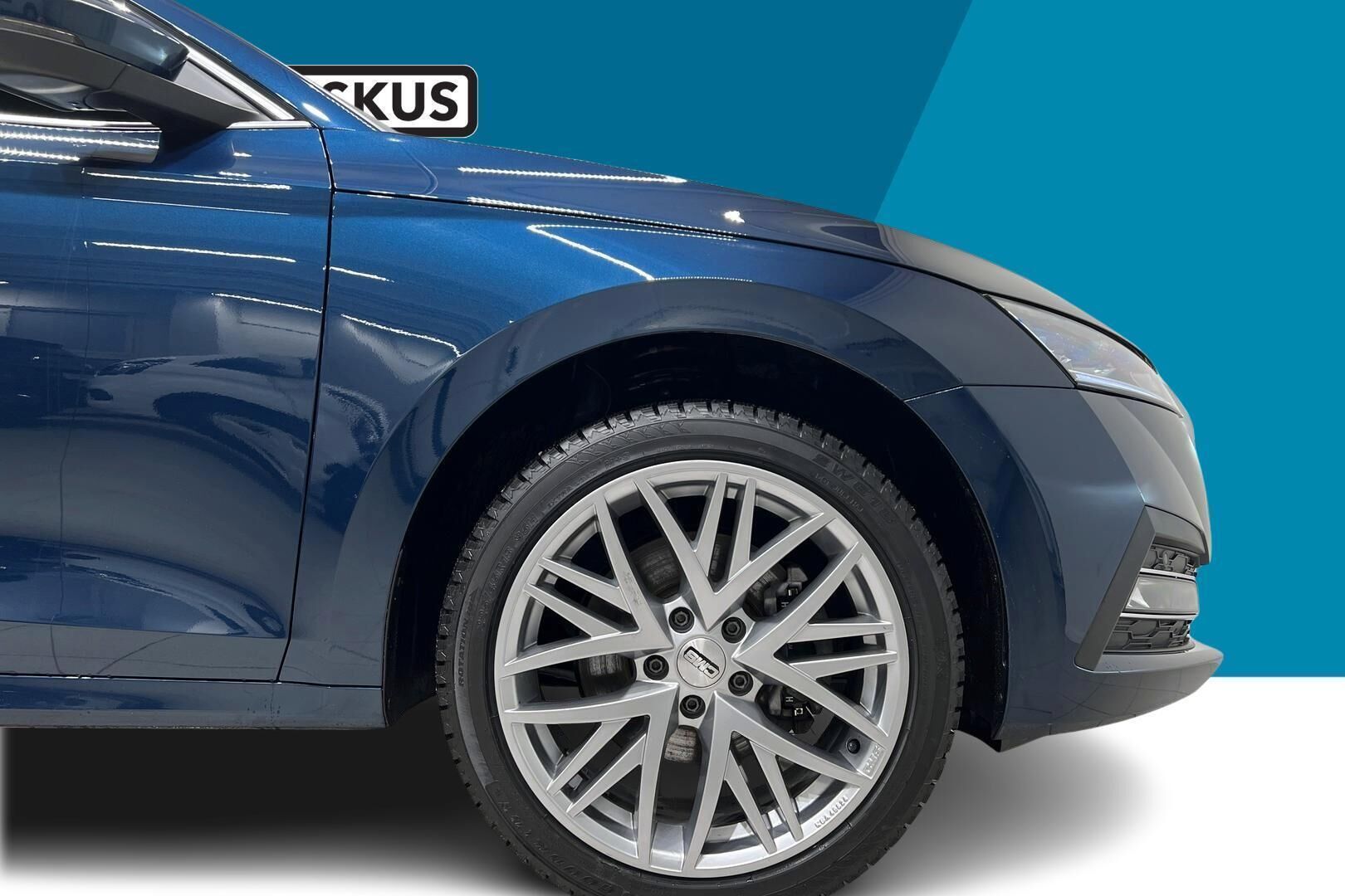 Skoda Octavia iso kuva 33