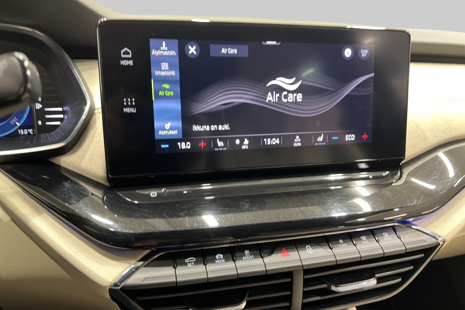 Skoda Octavia iso kuva 17