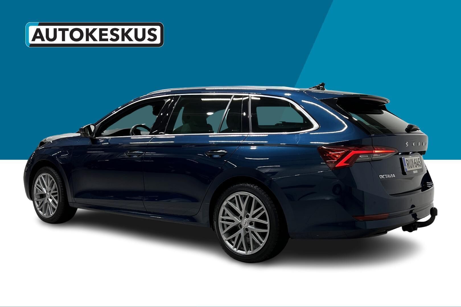 Skoda Octavia iso kuva 7
