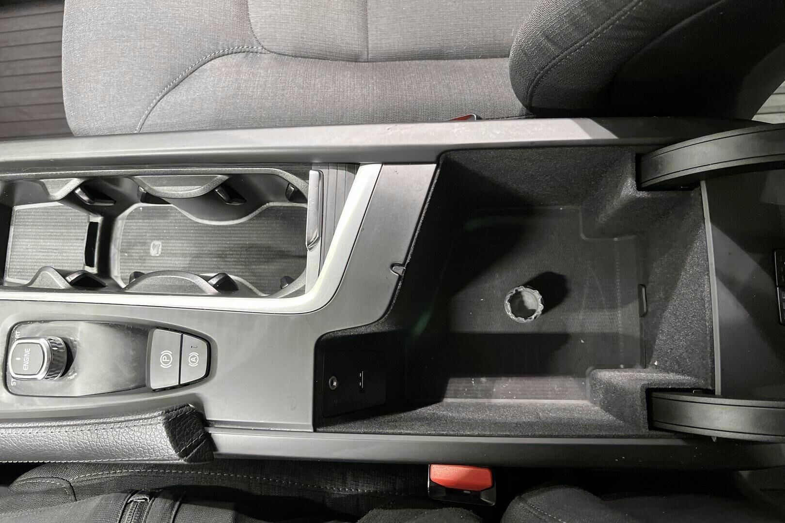 Volvo V90 iso kuva 21