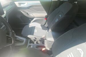 Ford Focus esikatselu 2