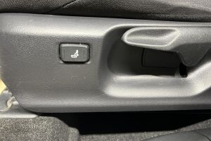 Toyota Corolla Cross esikatselu 18