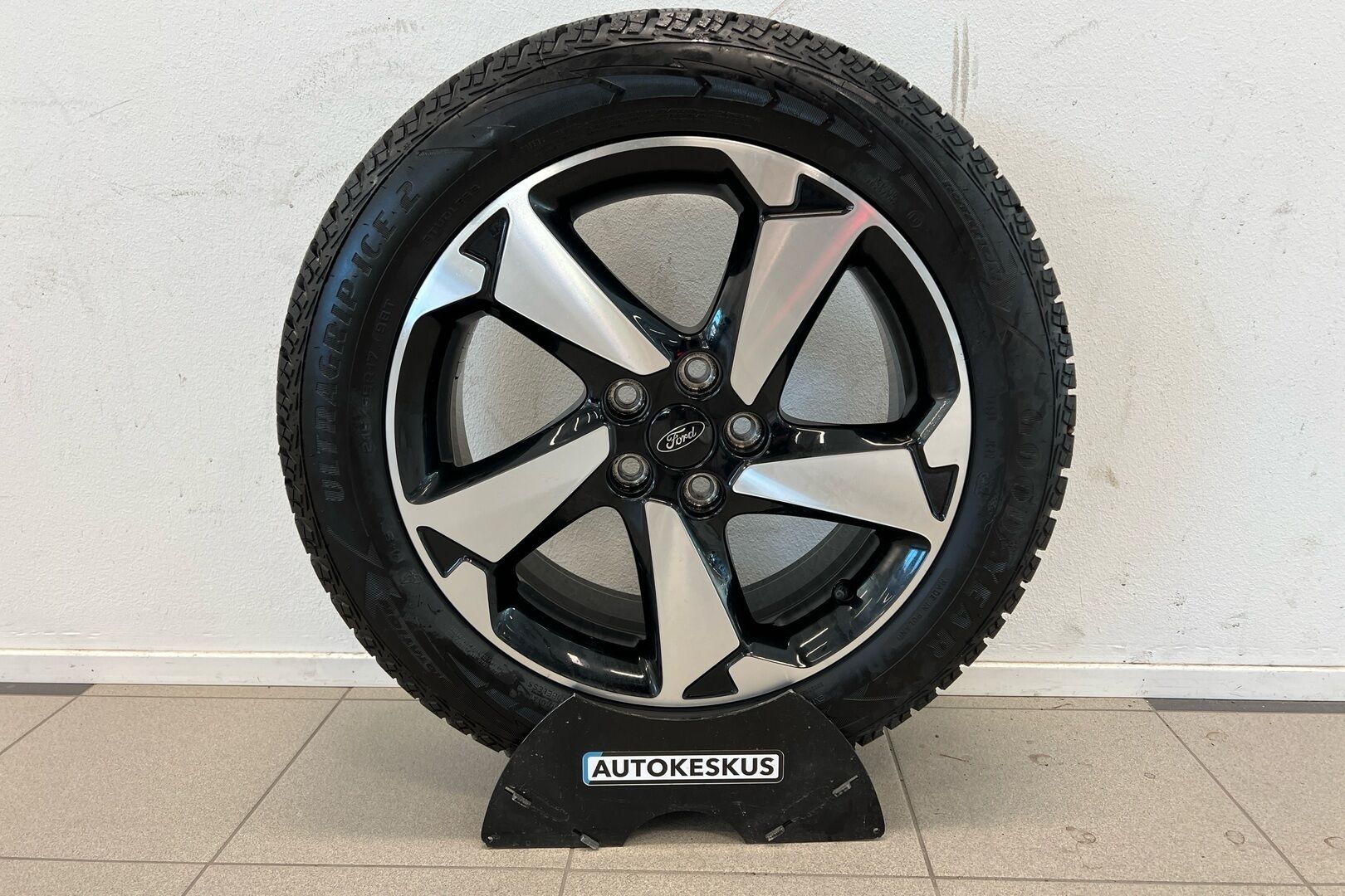 Ford Focus iso kuva 20
