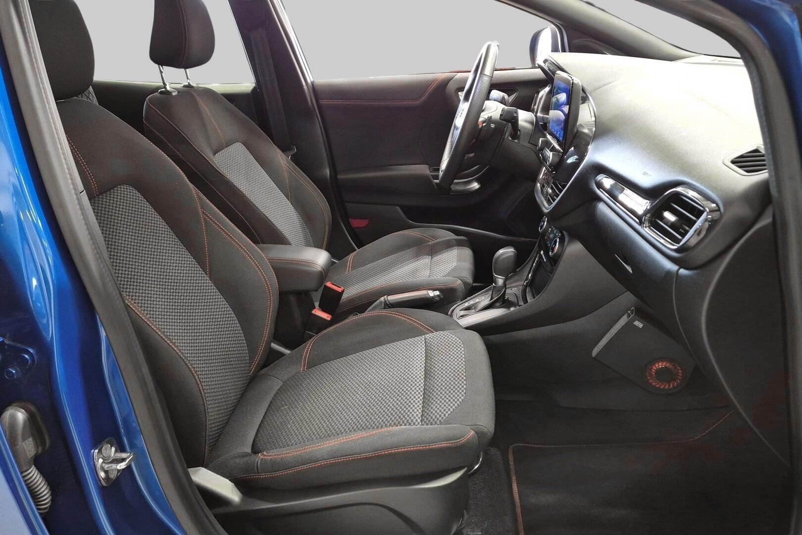 Ford Puma iso kuva 4