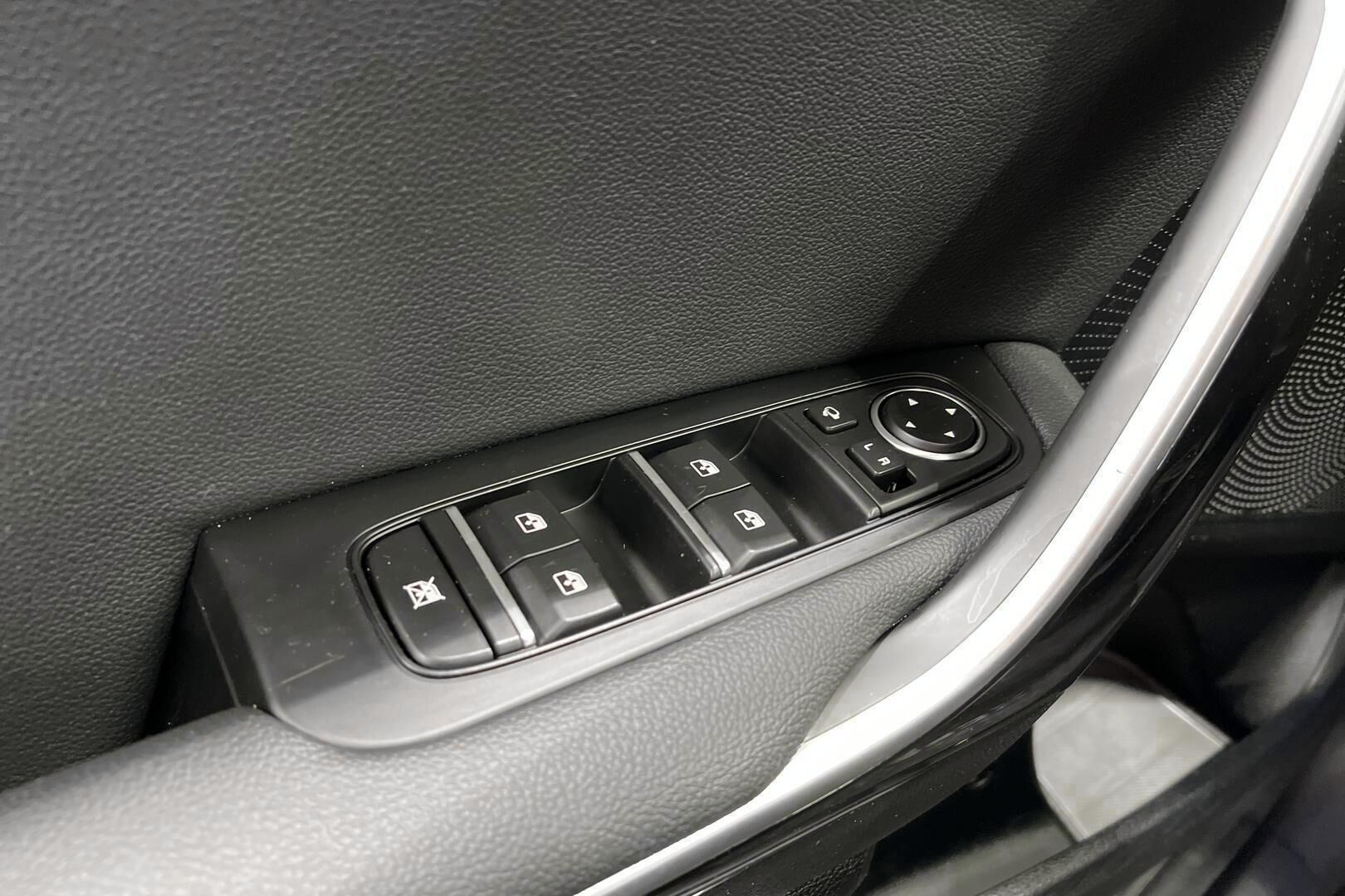 Kia XCeed iso kuva 25