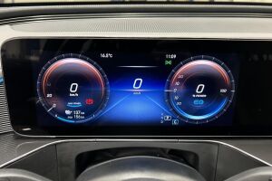 Mercedes-Benz EQC esikatselu 14