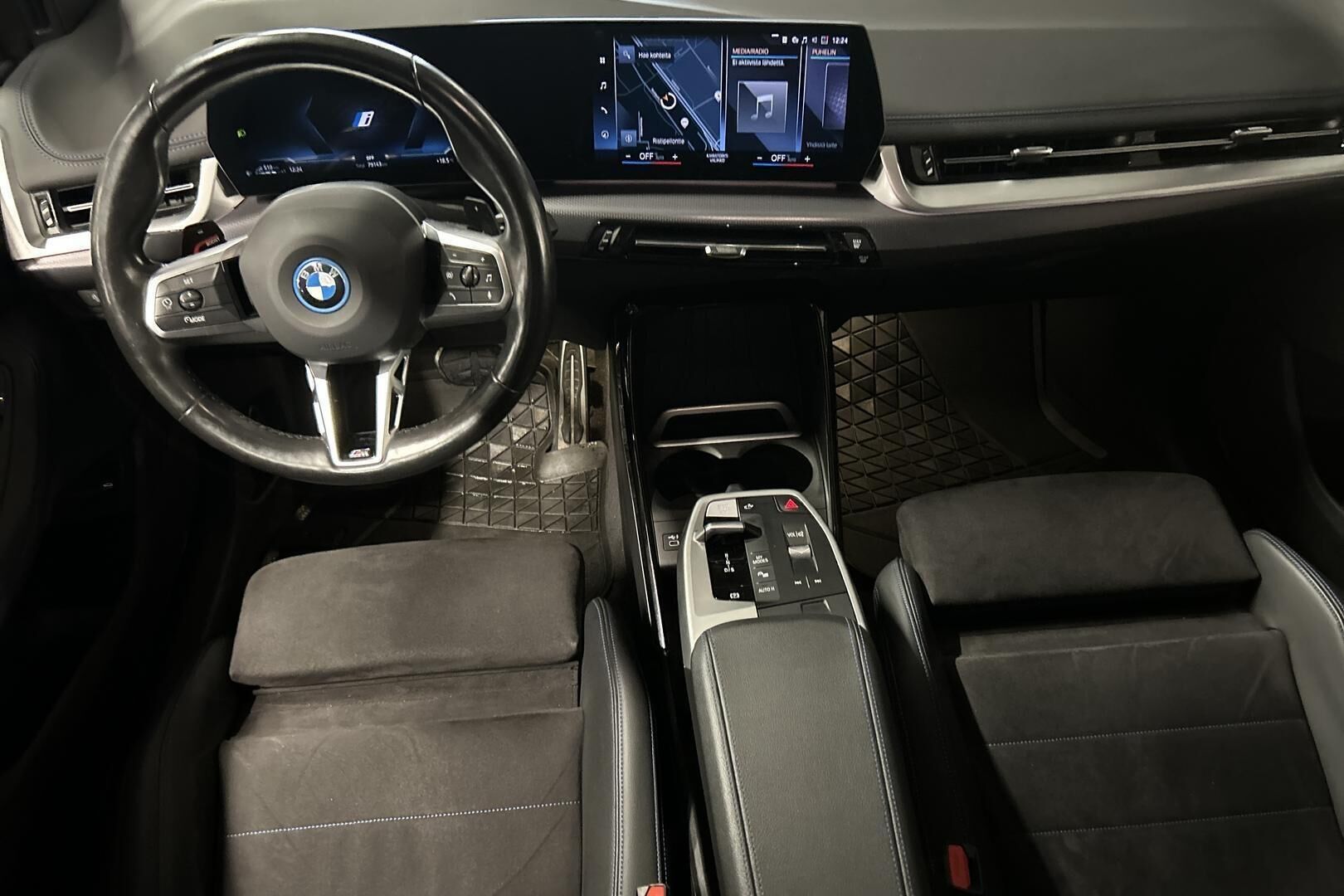 BMW 2-SARJA iso kuva 10