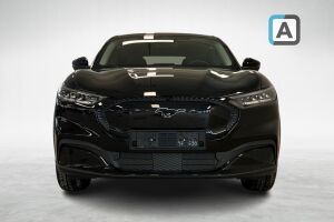 Ford Mustang Mach-E esikatselu 3