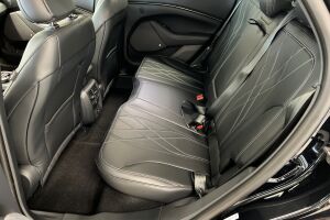 Ford Mustang Mach-E esikatselu 7